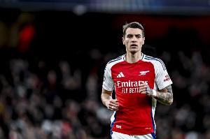 记者：阿森纳在敲定因卡皮耶后，会放基维奥尔去波尔图